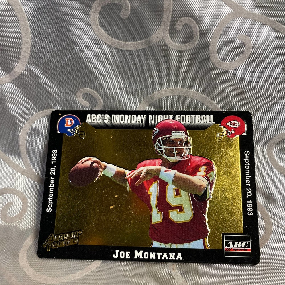 Joe Montana 1993 Monday Night Football Sports Card